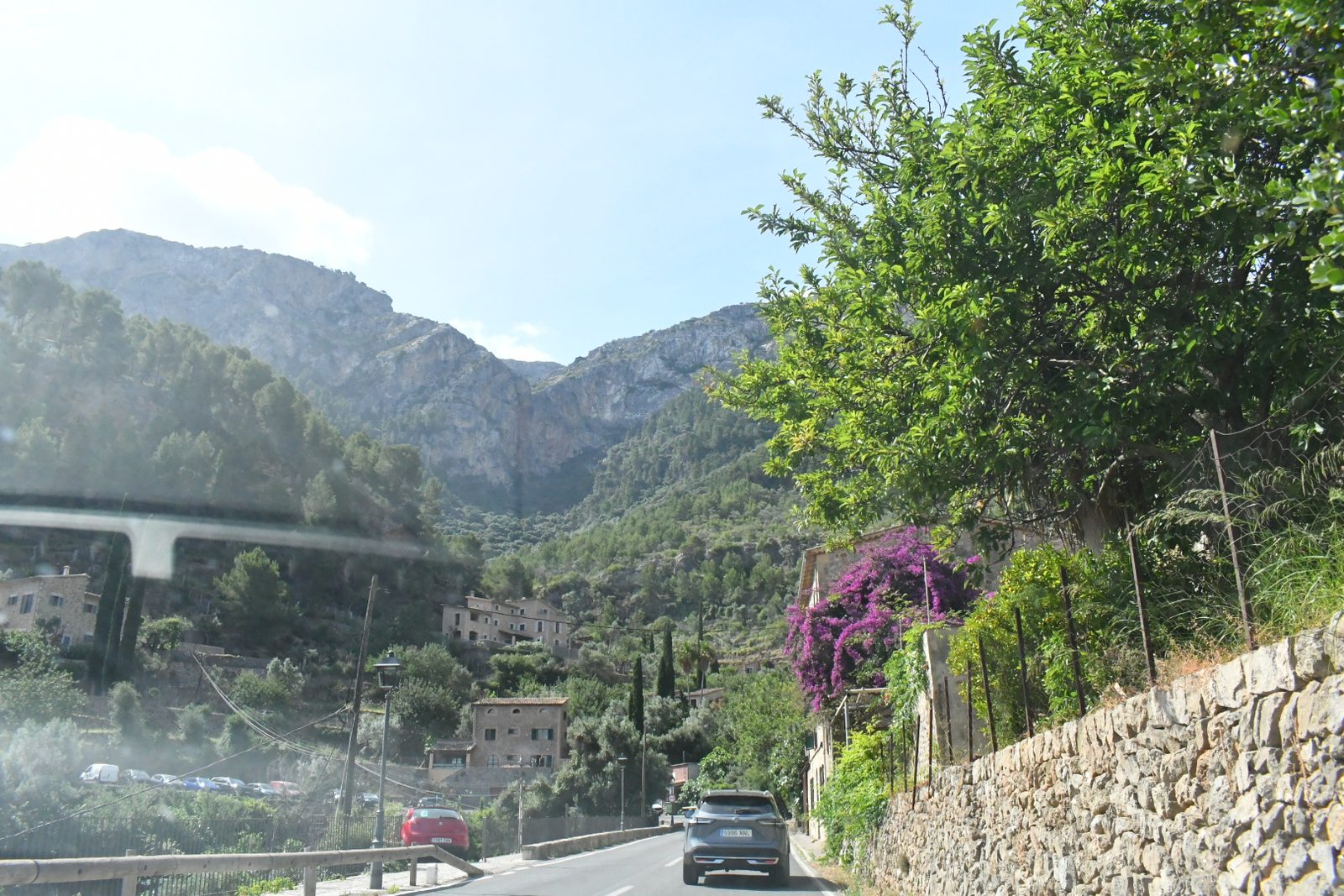 Drive through Deià