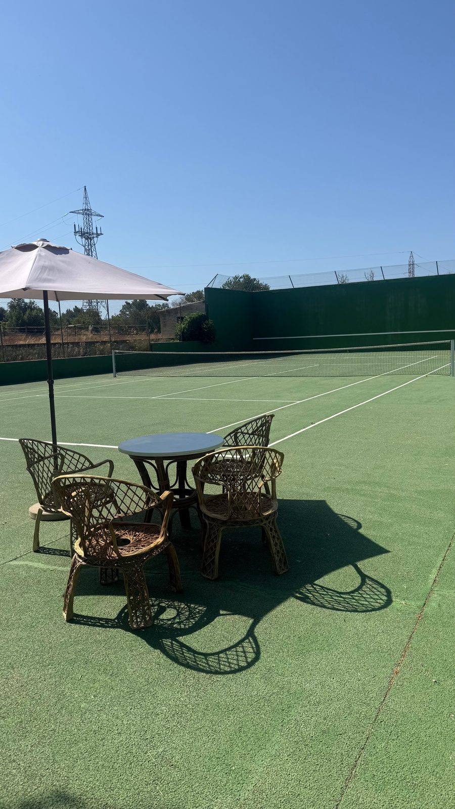 Boujee tennis court